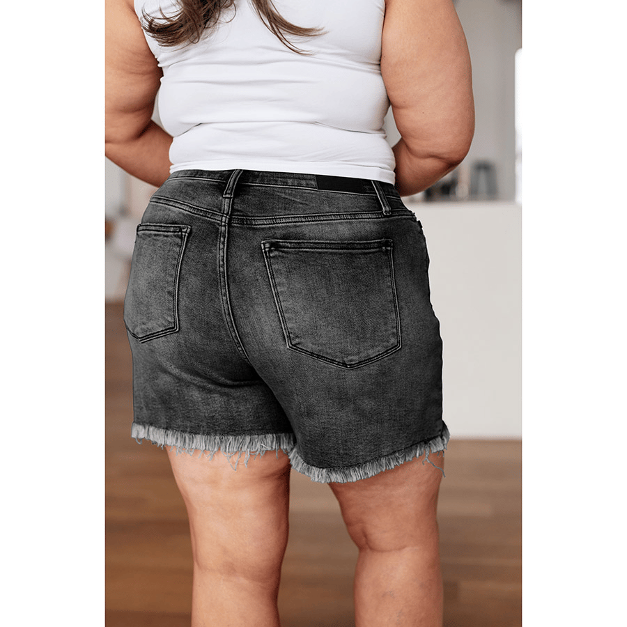 🔥 Siste dag – 49 % RABATT 🔥 Høytlivsklippede "Dad Shorts" med frynset kant